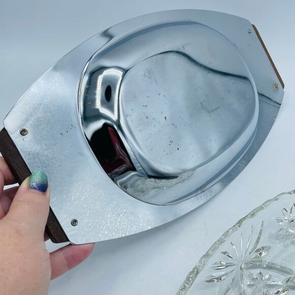 Vintage Holiday Relish Cranberry Kromex Sculptura Chrome Wood Handled Platter - Picture 4 of 7